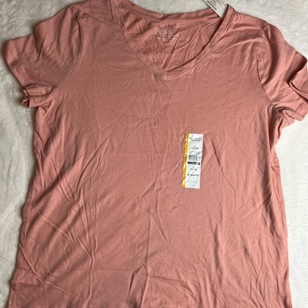Time and Tru V-Neck T-Shirt Bundle - Picture 4 of 5